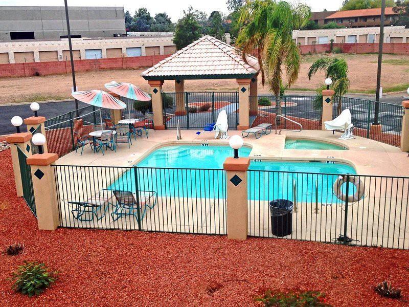 Infinity Inn & Suites Tempe Eksteriør bilde