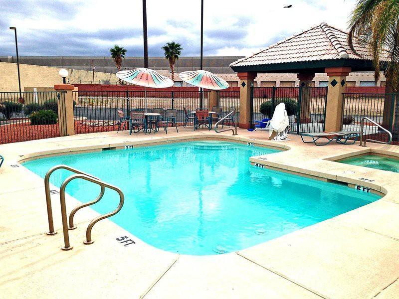 Infinity Inn & Suites Tempe Eksteriør bilde